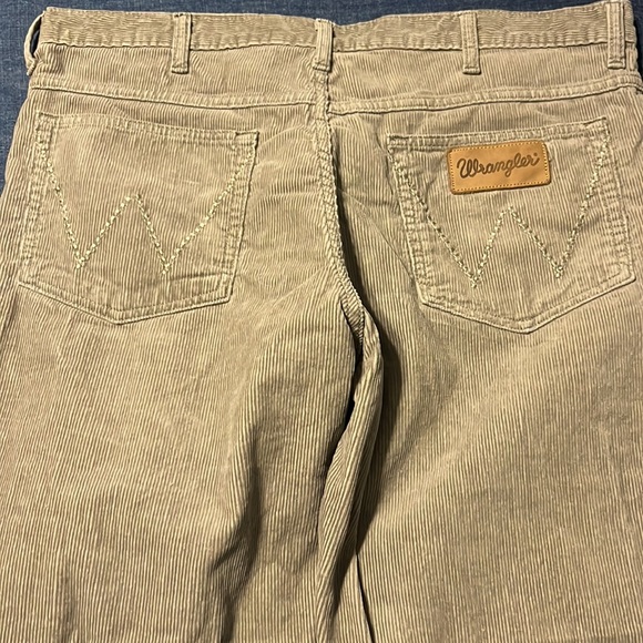 Corduroy Wranglers - Picture 5 of 7